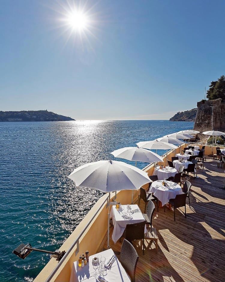 Déjeuner vue mer au restaurant Mayssa Beach